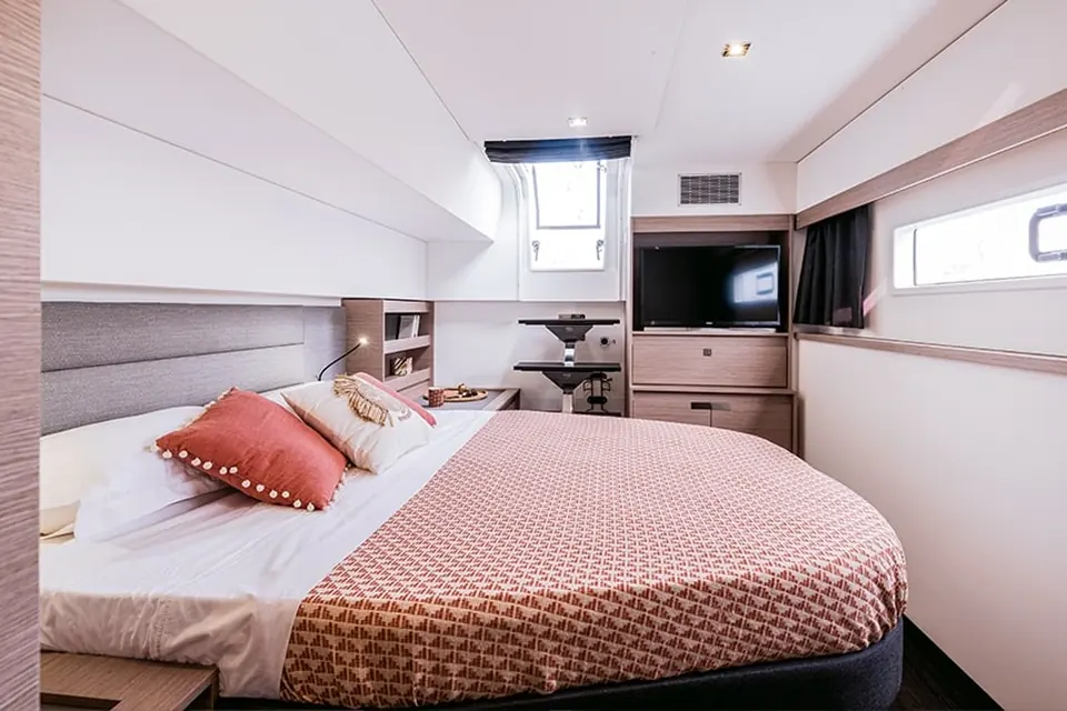 Althea, Fountaine Pajot Aura 51 catamaran for charter in Athens, photo 7