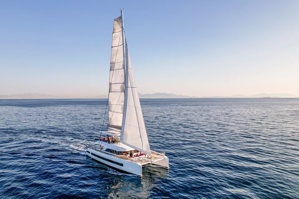 Daiquiri, Lagoon 65 catamaran for charter in Athens, photo 2