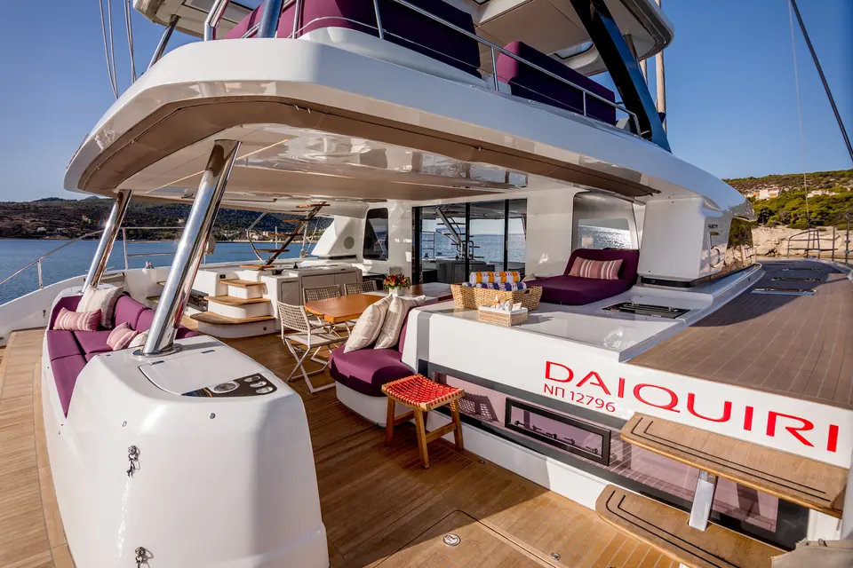 Daiquiri, Lagoon 65 catamaran for charter in Athens, photo 6