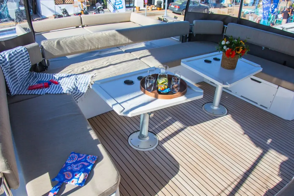 Fortune One, Bali 5.4 catamaran for charter in Lavrio, photo 4