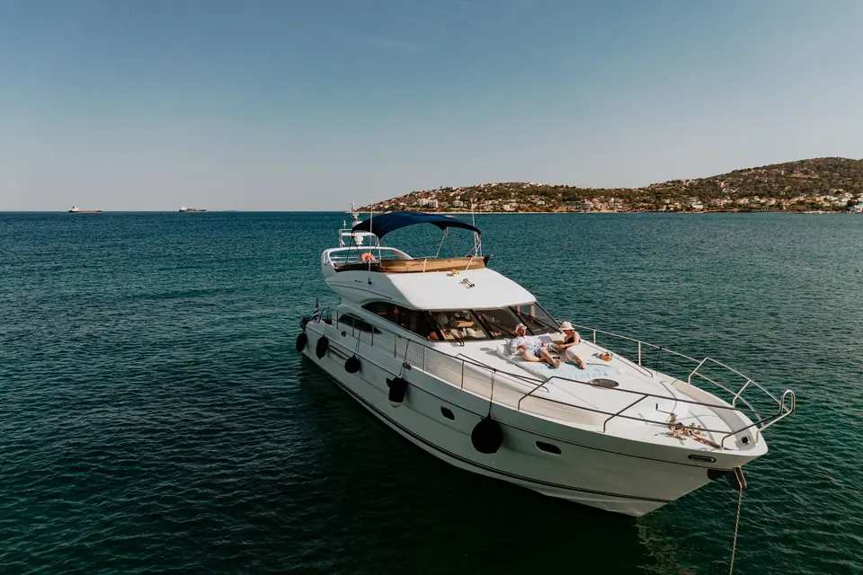 Lady Hope, Princess 61 motor yacht for charter in Corfu, photo 3
