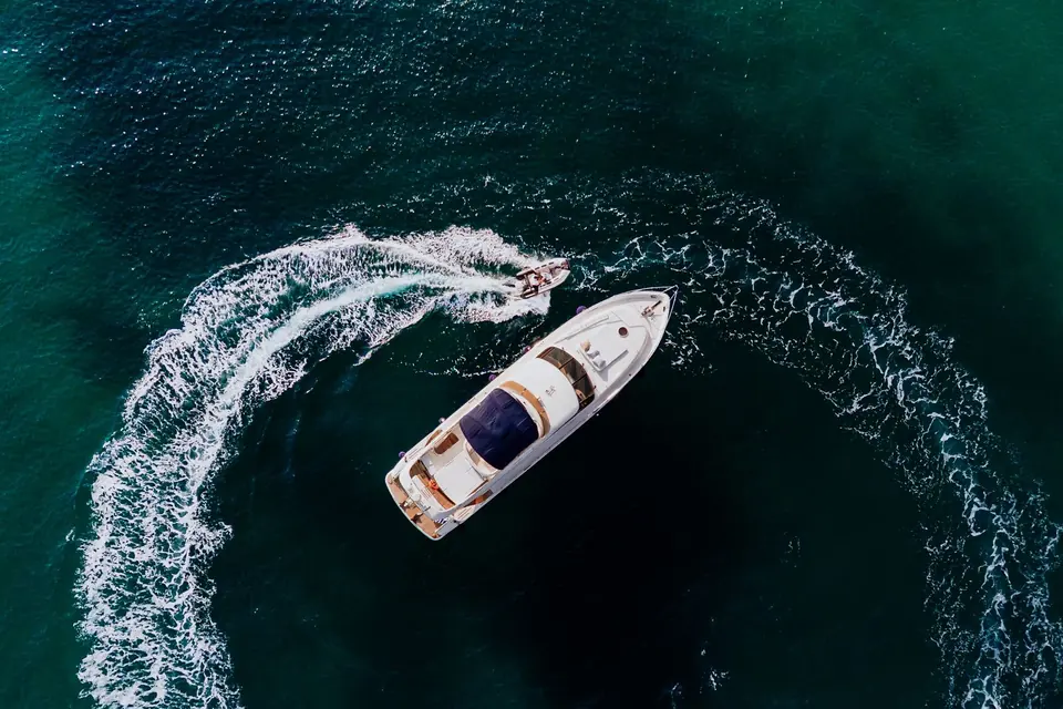 Lady Hope, Princess 61 motor yacht for charter in Corfu, photo 5