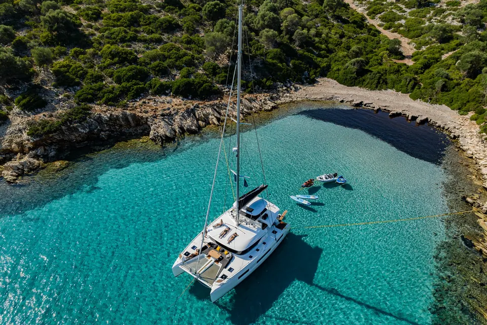 Ozelo, Lagoon 50 catamaran for charter in Lefkada, real photo